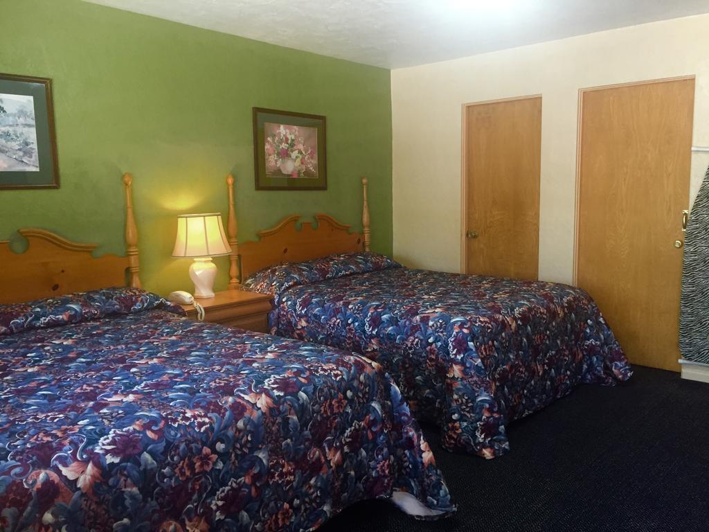Paradise Inn Стая снимка