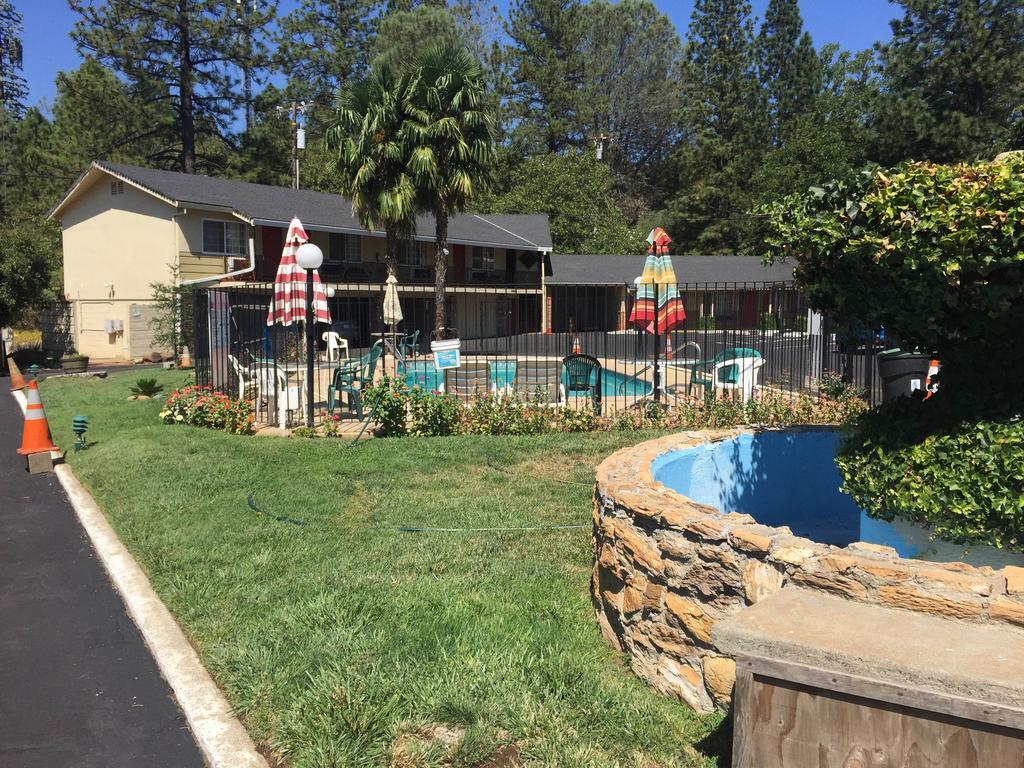 Paradise Inn Екстериор снимка