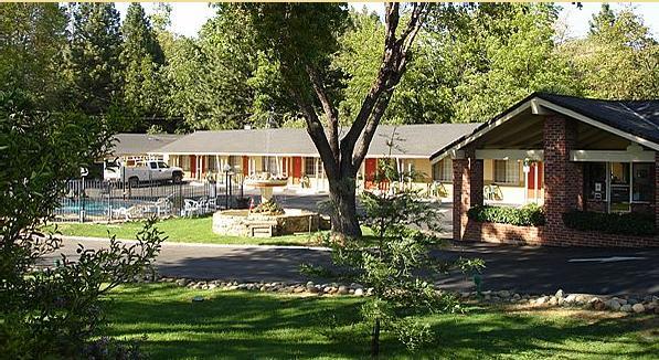 Paradise Inn Екстериор снимка